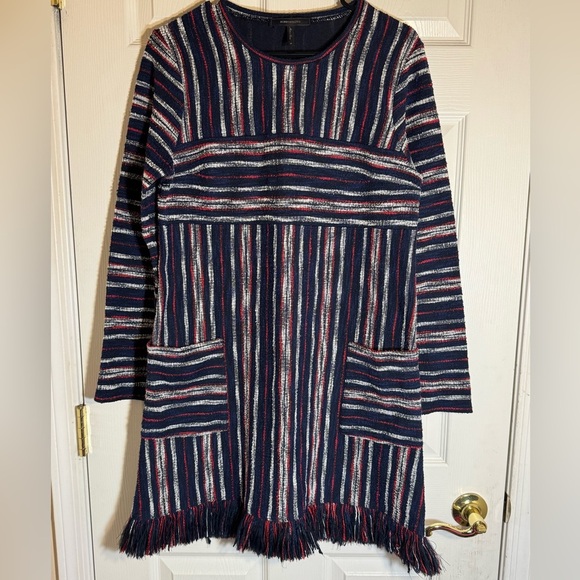 BCBGMaxazria Kathy‎ Striped Boucle Fringe Sweater Dress Size Medium - Picture 2 of 12